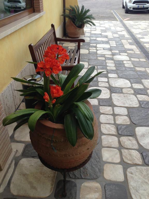 La Locanda Del Cavaliere Borgo Montello Exterior foto